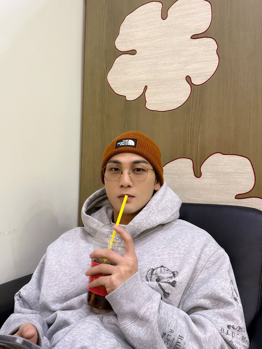 [#B_hind]
2024.12.19
#이은지의가요광장
  
#백호 #강동호 #BAEKHO #KANGDONGHO