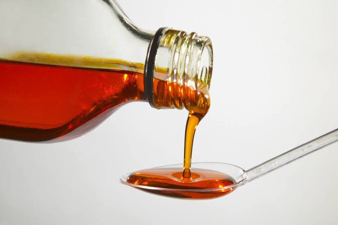 Common cough syrup ingredient offers hope for lung fibrosis! 

A NEW study found that the best candidate is already available as a cough medicine around the world, #dextromethorphan. The study shows how dextromethorphan can impede collagen that forms scars inside cells. 1/