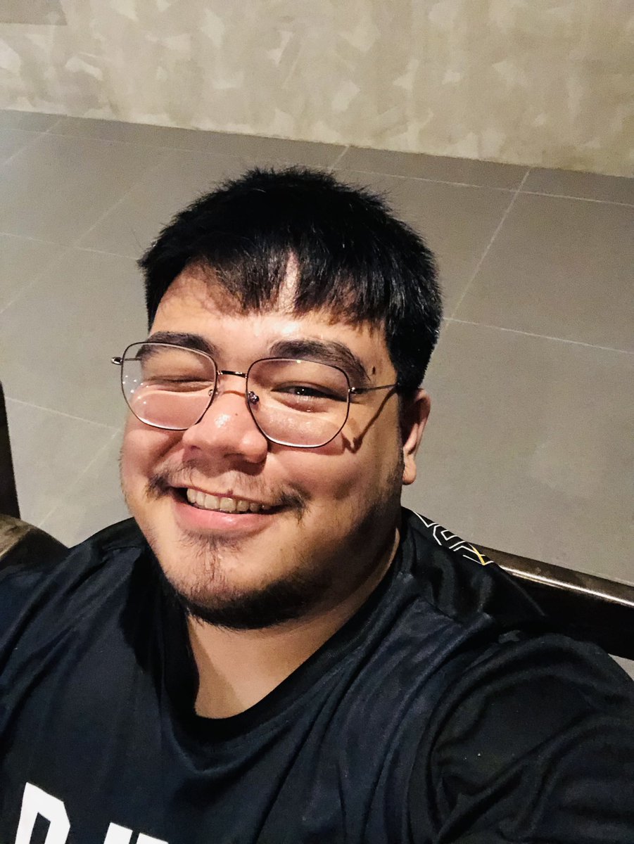 Teddyemil's tweet photo. Yow https://t.co/FyHFXpqVco
