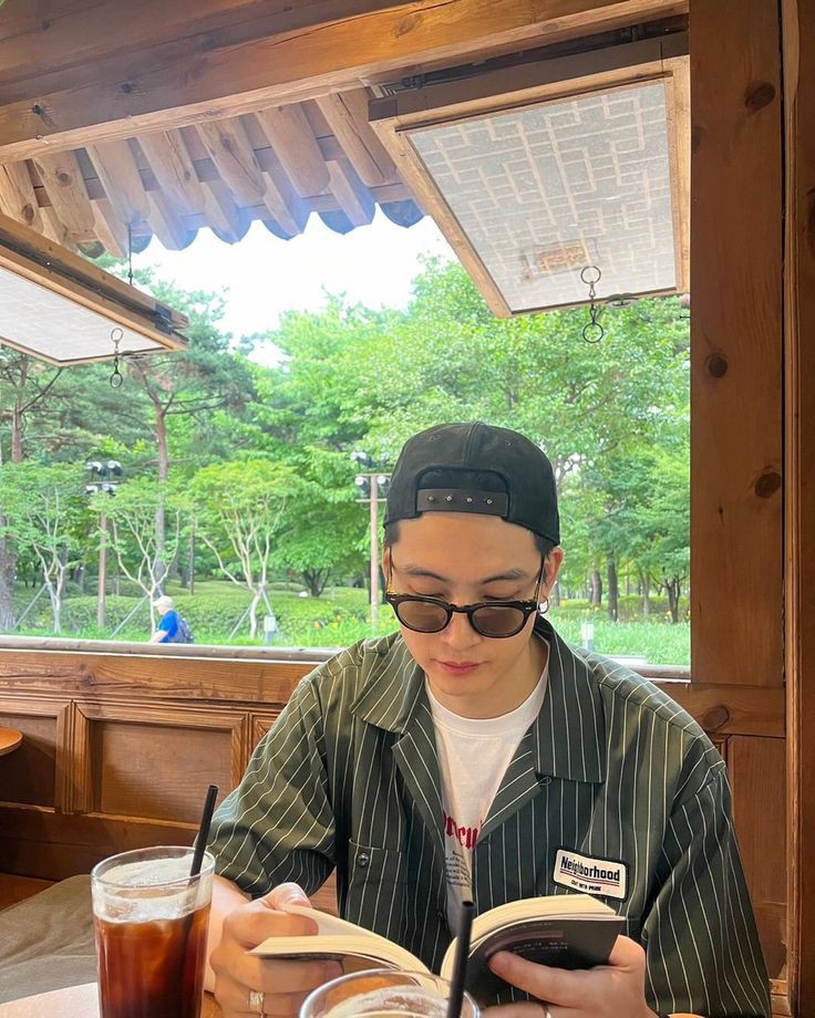 Jeabeomt's tweet photo. Your camera roll if Jaebeom is your boyfriend. https://t.co/vMZKv0SSxe