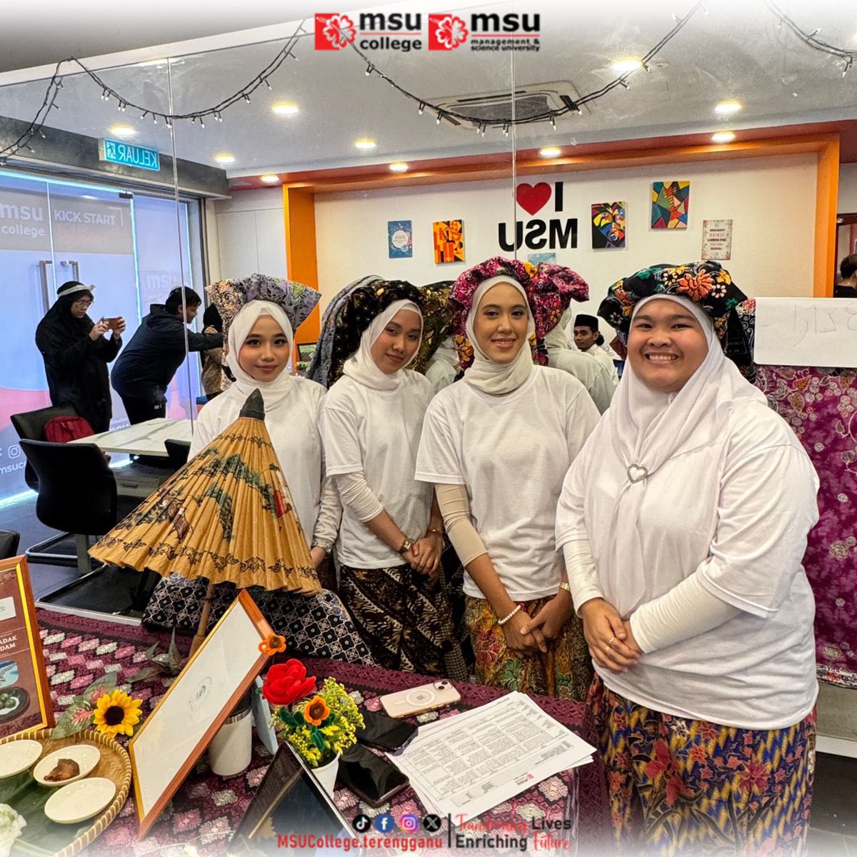 MSUcollege_trg's tweet photo. PEC Carnival - a celebration of knowledge, creativity, and joy, where learning meets fun and memories are made ✨

https://t.co/vv5gXDjIEc
https://t.co/FNDZ3ilffj

#msumalaysia
#msucollegeterengganu
#gotomsu 
#spm2024
#spm2023 https://t.co/IRZW2sdIXs