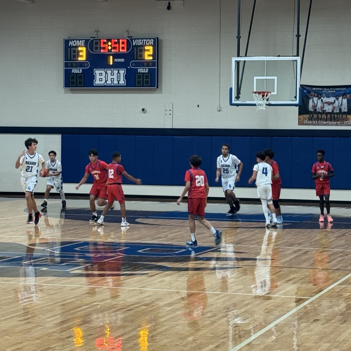 BHIAthletics's tweet photo. Some photos from today’s #BHIBasketball games against Thompson.
8A won 31-19
8B lost 21-35
7A won 43-42
7B lost 24-34
#BHIAthletics #BHIBears Pt. 1
A huge thank you for the support from @DobieHoops!!!! https://t.co/hHdDT90Y5Q