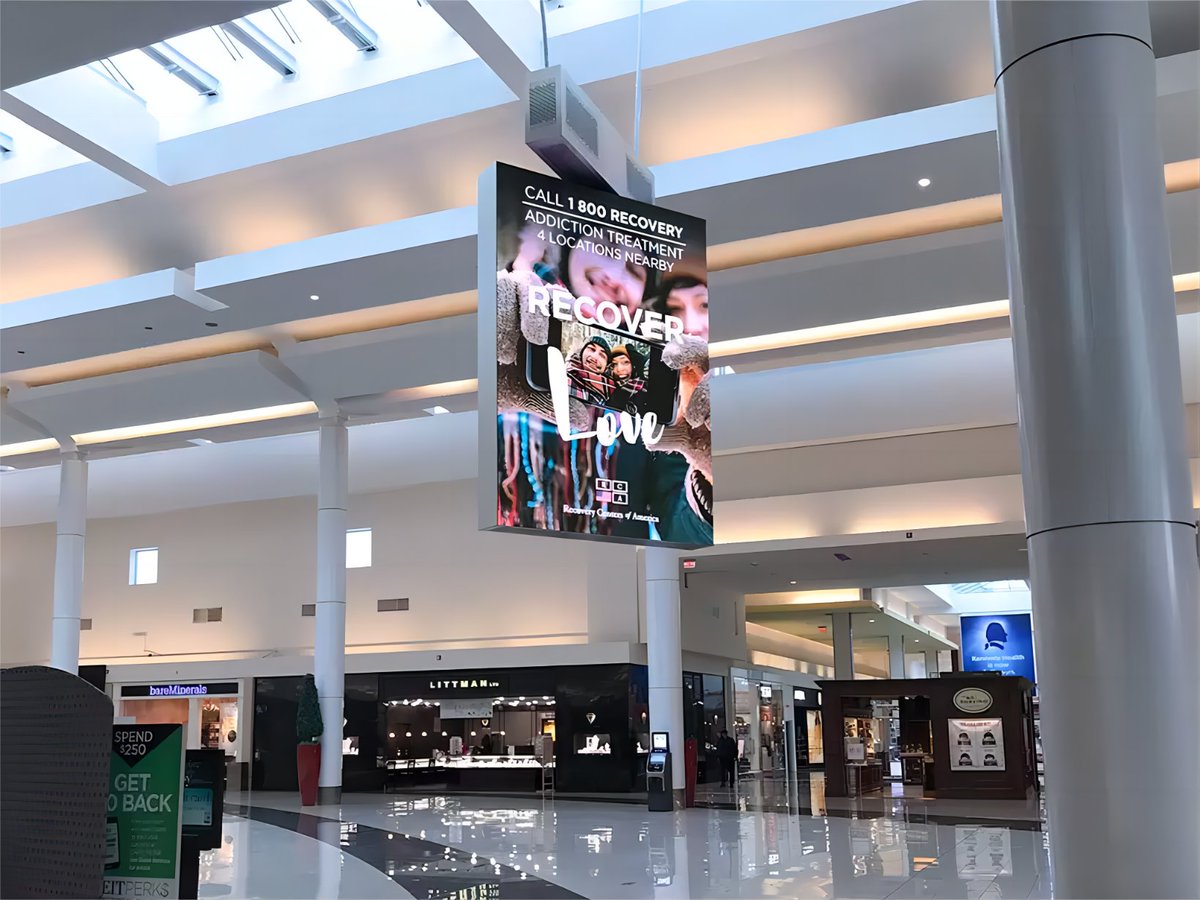 SansiLED's tweet image. PREIT enhances the shopping mall experience with custom rotating LED displays, creating an interactive and immersive retail environment 
#SansiLED #InteractiveLEDDisplays #RotatingLEDDisplays #RetailInnovation #DynamicShoppingExperience  #ModernRetailDesign #ShoppingMallUpgrade