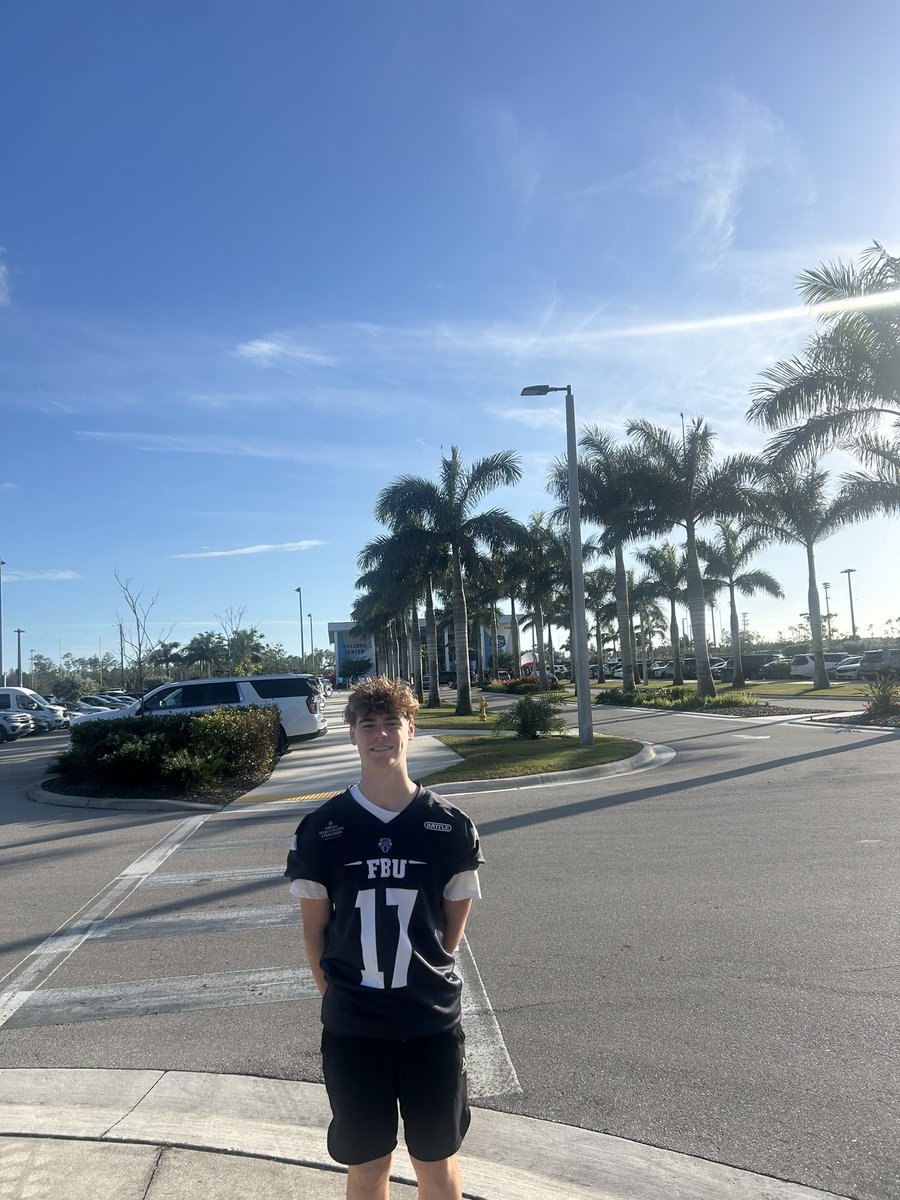 DavisMart1n's tweet photo. We here @FBU_NC representing #dallasmetro can’t wait to play tomorrow vs team Ohio!
@FBUcamp @ErikRichardsUSA @AWilliamsUSA @stevequinnFBU @FBUAllAmerican @LauerFBU https://t.co/FQ3XlAEHeM