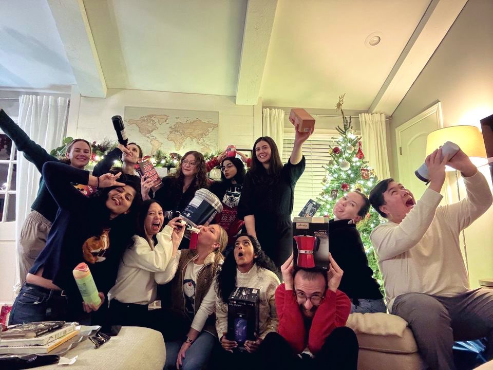 uabneurores's tweet photo. The Odd Squad (PGY-1 and PGY-3) Holiday Party last night was a ~legendary~ good time. Nothing brings people together like stealing gifts from each other during white elephant ❤️🎄

#UABNeuroRes #NMatch2025 #TheMostONEderfulTimeoftheYear https://t.co/ae2Ffpf1uc