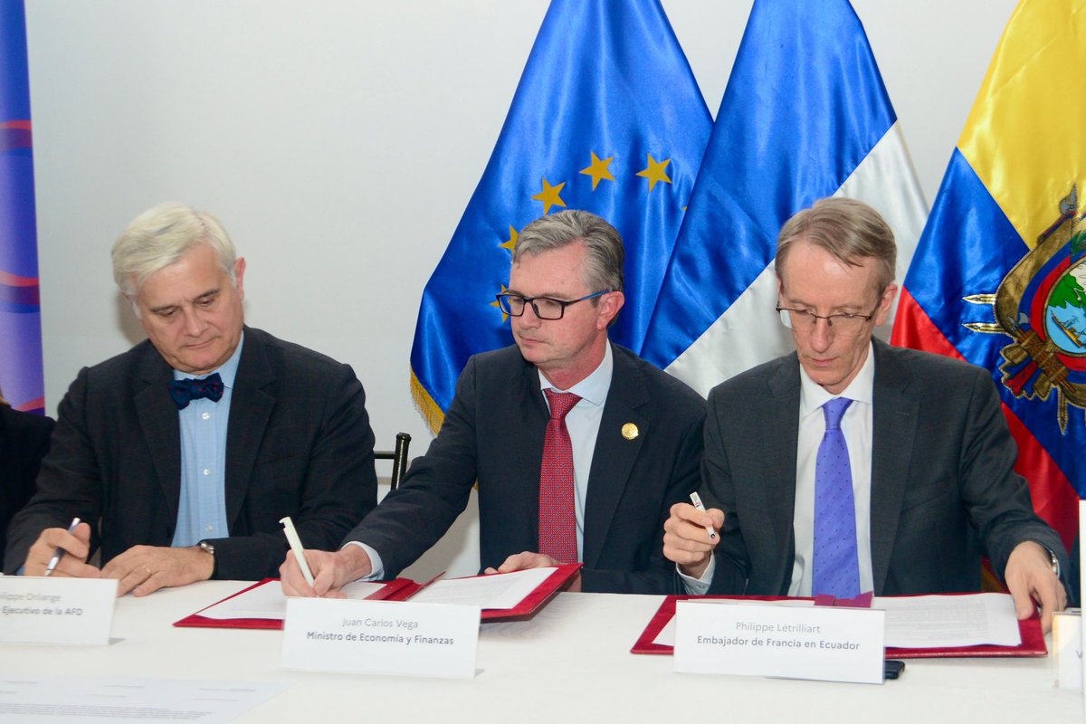 Economía Finanzas Ec tweet media