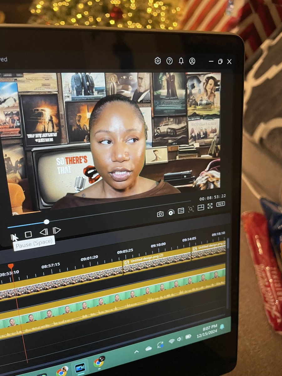 kivonshe's tweet photo. I live in a side-eye even when I’m not feeling that emotion for whatever I’m talking about lmao I’m just thinking 🤣🤣🤣
#SoTheresThatPodcast #bts #editingprocess https://t.co/557EYVwquq