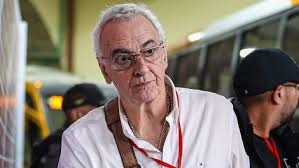 jjcp15's tweet photo. La Federación Peruana de Fútbol decide cortar relaciones con su entrenador Jorge Fossati.
Fuente: RPP
#Futbol #SelecciónPeruana ⚽ https://t.co/ZEJDxdlkRD