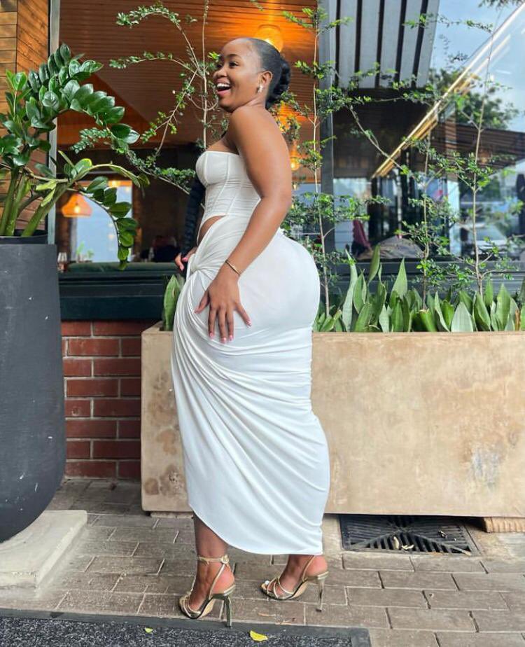 londie_hadeb's tweet image. Last try 😢
#umjolowithazola