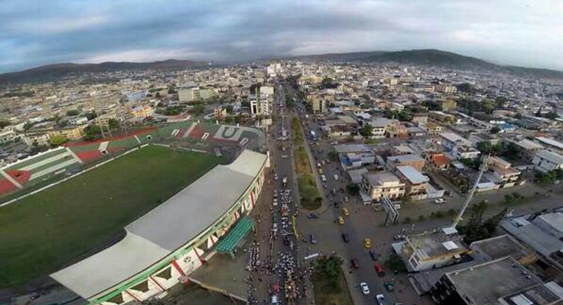 luigi8a4's tweet photo. Odio atraer energías negativas, siempre trato de buscar el lado positivo a todo, pero hoy mi querido Portoviejo, tierra a la que amo profundamente está destruyéndose poco a poco por la violencia, cuerpos descuartizados, robos, violencia, que nos pasa como sociedad…1/2 https://t.co/LPOsOxmdUx