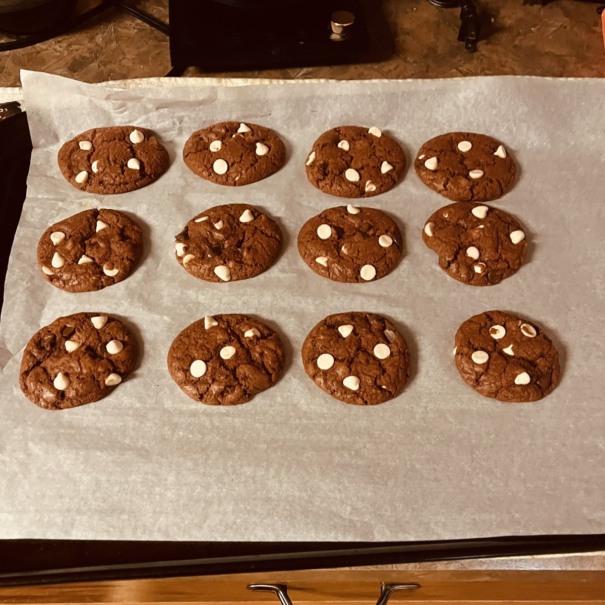 k0riekat's tweet photo. i love baking these turned out so well https://t.co/8lMXgkOEfa