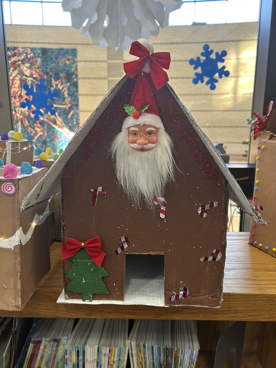 LibraryODMS's tweet image. Great day @ ODMS Library! @ODMSMustangs @Alief_Libraries