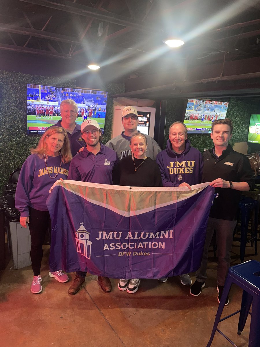 DFWDukes's tweet image. The Dukes get their first bowl win in Boca Raton over Western Kentucky! #GoDukes #JMUalumni