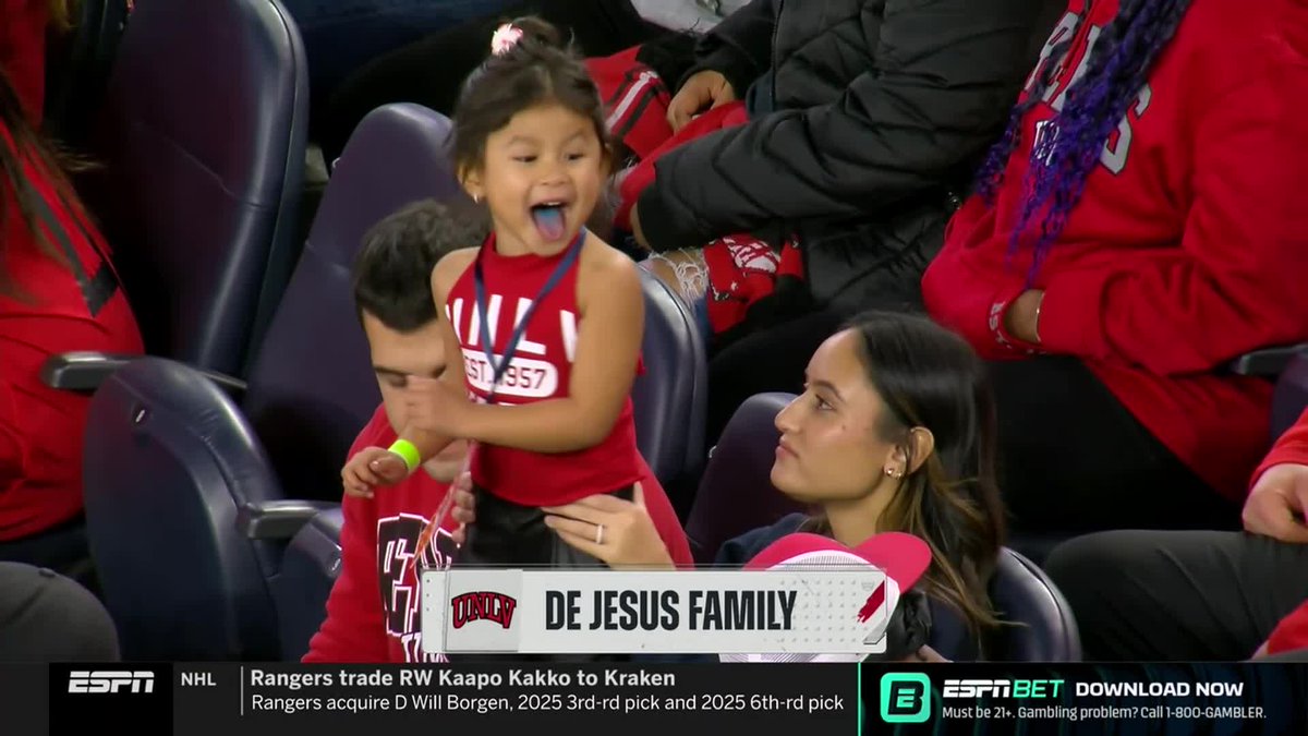 Cheering on Dad 🥹