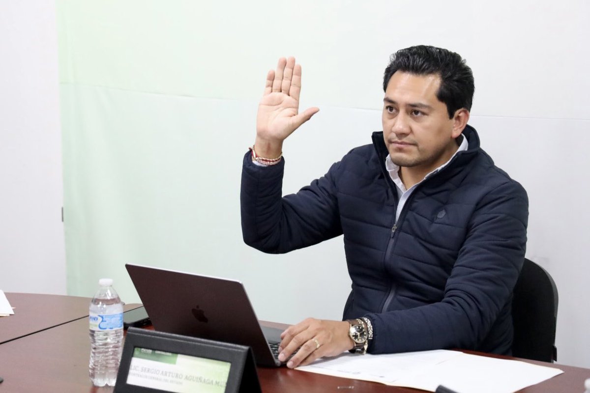 CGE_SLP's tweet photo. El Contralor General del Estado, @SergioArturoAM, presidió la cuarta y última Sesión Ordinaria del Comité Institucional de Gobierno Abierto #CIGA, de la Contraloría General del Estado, para el informe de avances de los proyectos de Gobierno Abierto del 2024.
#CGSLP https://t.co/ZRNa0bzWpr