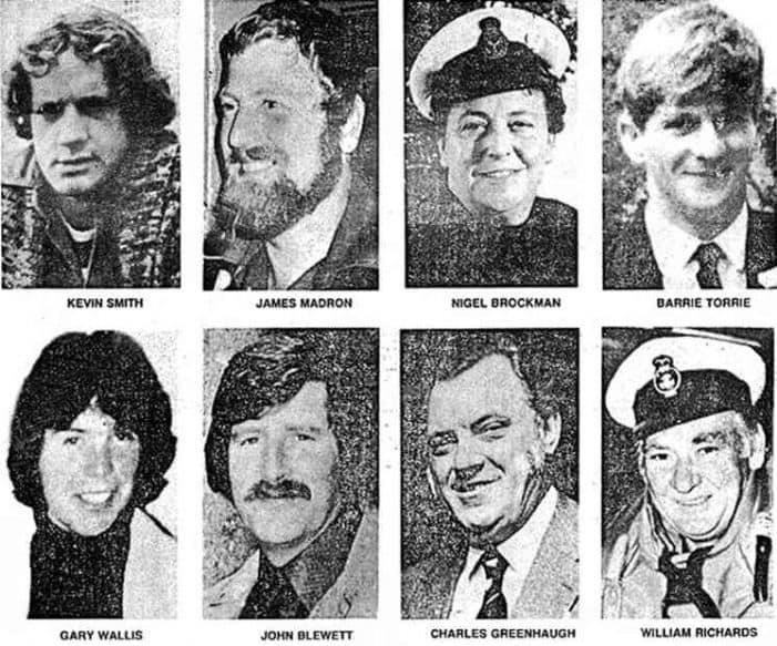 PorthlevenFish's tweet image. Pause, reflect and remember those indefinably courageous men who tragically lost their lives in the Penlee Lifeboat disaster.
Their courage, sacrifice and selflessness will always be remembered.
Let us also pay tribute to all who risk everything to save others at sea.
@RNLI