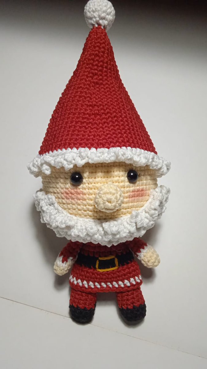 chemi___'s tweet image. "Christmas time has come to town~"

New product!!
Open PO boneka rajut Santa Claus, topi bisa opsi dibikin paten/lepas-pasang. Minat? Dm yuk