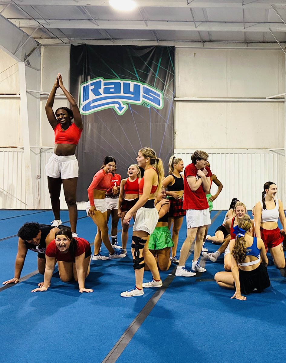 Shadow_Rays1's tweet image. Happy Holidays!
Love, Shadow 🤪❤️🎄