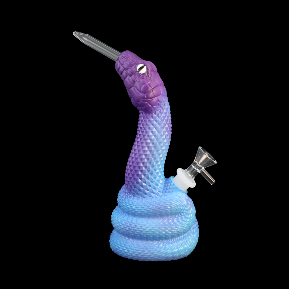 YHSsmoke's tweet photo. π **Embrace the Wild Side!**π Our PVC Poisonous Snake Water Pipe adds a touch of the untamed to your collection.π₯
β¨See link in bio! π¦
#YHS #WildSessions #SnakePipe #ArtisticSmoking #YhsSmoke #FriendlyDesign https://t.co/bsIoohx7gx