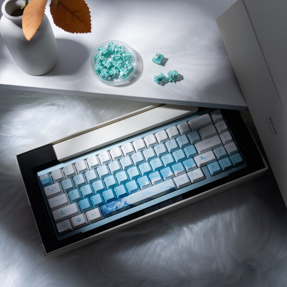 GATERONOfficial's tweet photo. The cool blue hue and smooth action bring a refreshing vibe to your setup⌨

Keyboard: Varmilo muse65 HE Keyboard equipped with Magnetic Jade Pro Switches

#gateron #varmilo #keyboard #keyboardswitch #switchtester
#magnetickeyboard #magneticswitch #mechkeys #gamingcommunity #keeb https://t.co/DdoZTdhoJh