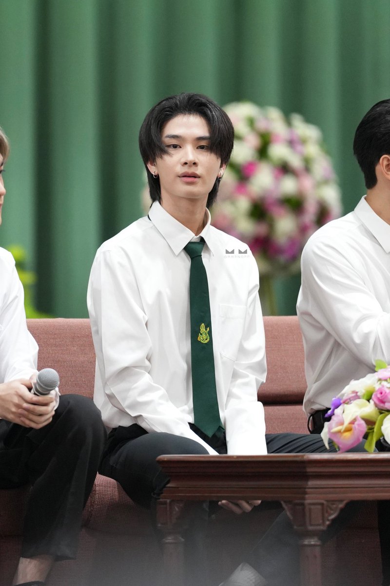 หล่อ ตัวท้อป เรียนดี พระเอกนิยายเรียนวิศวะที่มีอยู่จริง 🫠

 #KUOpenhouse2024xTHAI
#THAIchayanon