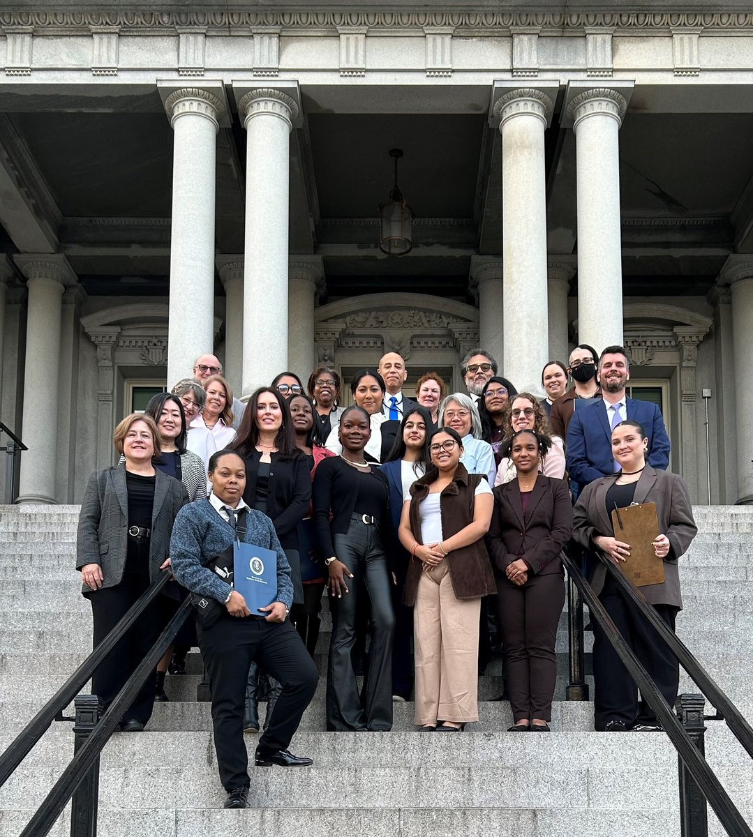 ONCD's tweet image. Yesterday, ONCD was proud to host the @HowardCC chapter of Women in CyberSecurity at the White House. Together, we talked about ways to enter the field of cybersecurity and students shared their plans for the future. It was a great conversation with future leaders in cyber.