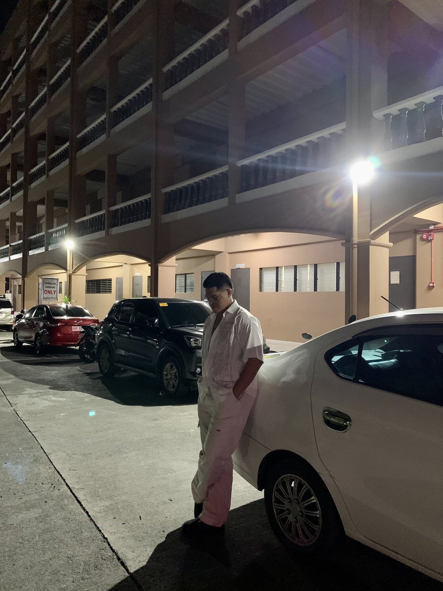 jespeal17's tweet image. Big boi party🎄