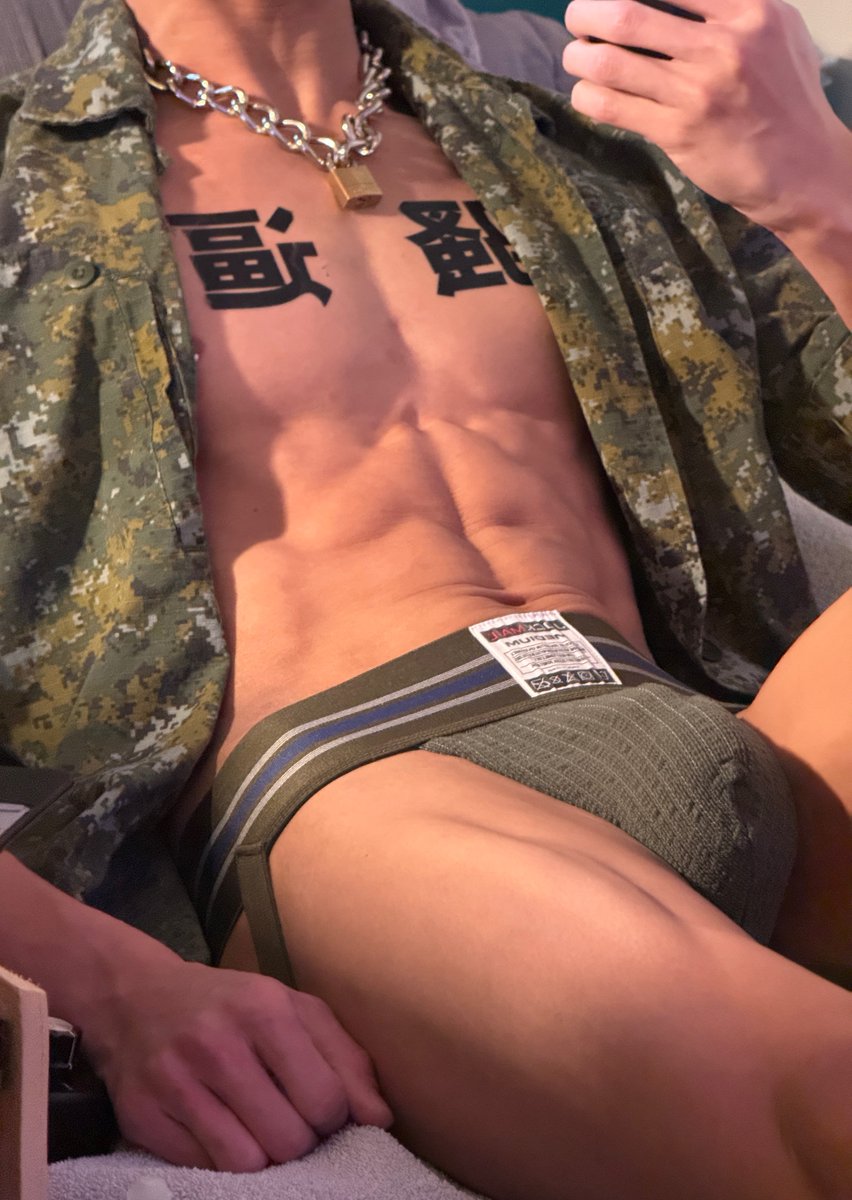 Pup_Ace_TW's tweet photo. 今天來點綠綠的顏色
綠色有益身體健康？ https://t.co/Egu89YF4gC