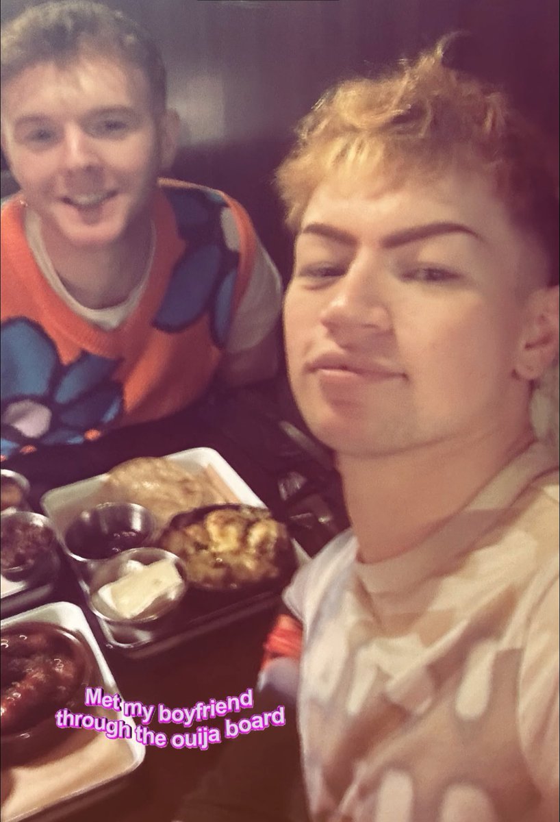 Drag Crave tweet media