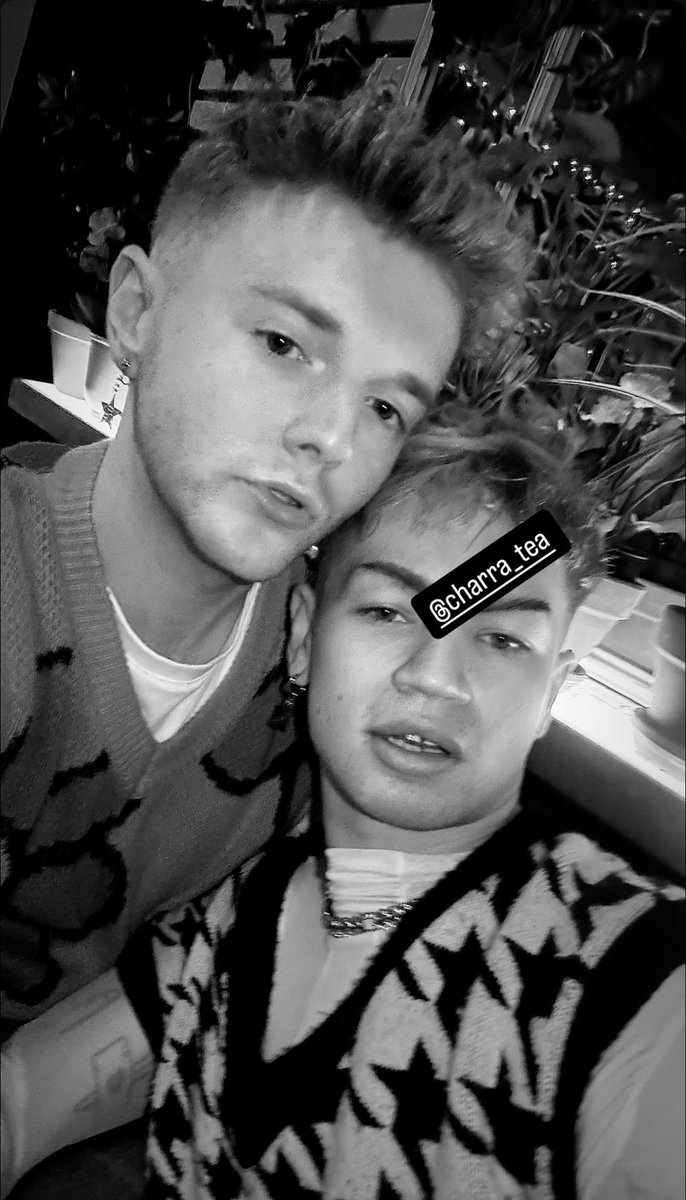 Drag Crave tweet media