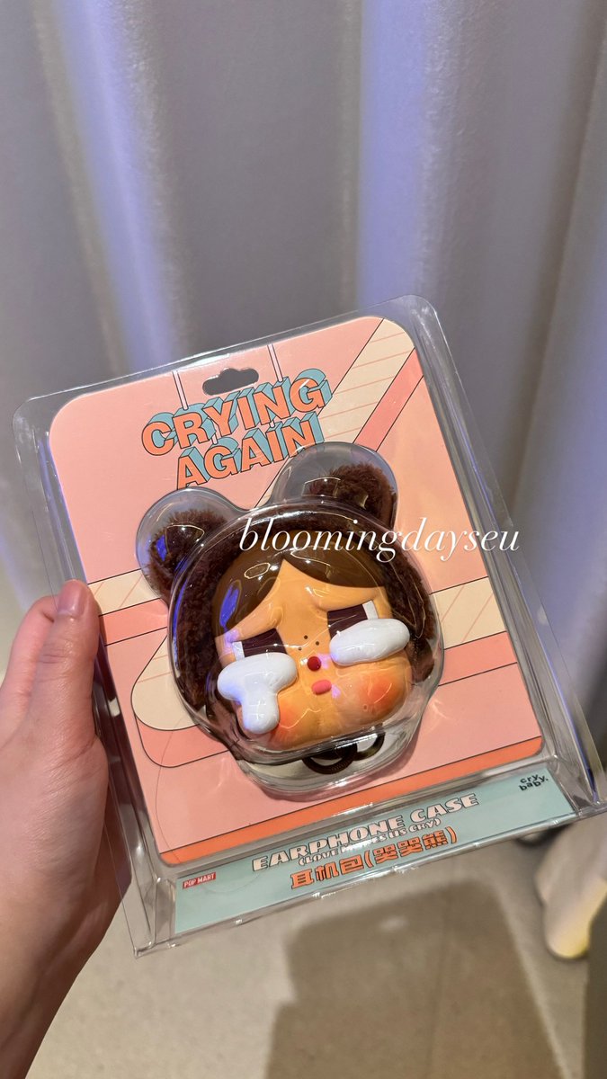bloomingdayseu's tweet photo. WTS Handcarry China🇨🇳

Crybaby Crying Again Earphone Case (bear)

✅ ready 3 pcs only! 
✅ eta indo 20an Des
✅ bisa oren🍊

dm for more info 🫶 https://t.co/OCbd2k4FnX