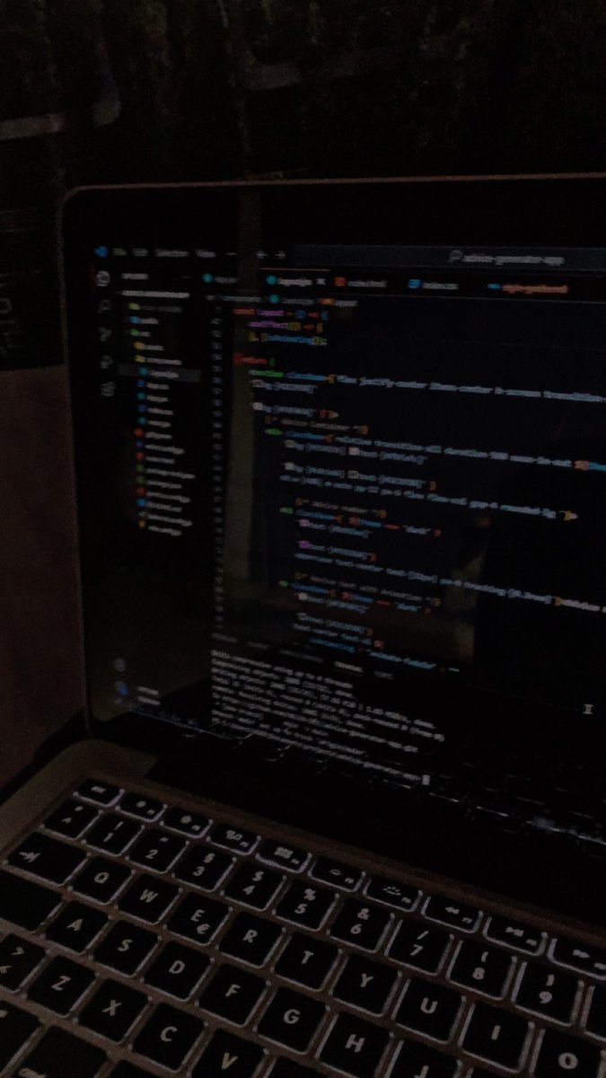 _devHelen's tweet image. Late nights, dark mode, and endless lines of code. Building innovations one semicolon at a time.
#CodeLife #DeveloperMode