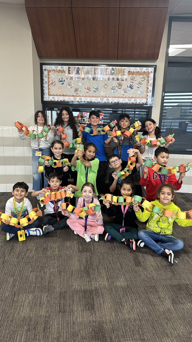My kids love travel around the world to learn how different cultures celebrate their holidays… today we
Learn about the Chinese New Year! <a href="/MJEjags/">Jenks Elementary</a> <a href="/MJE2ndGrade/">MJE2ndGrade</a>
