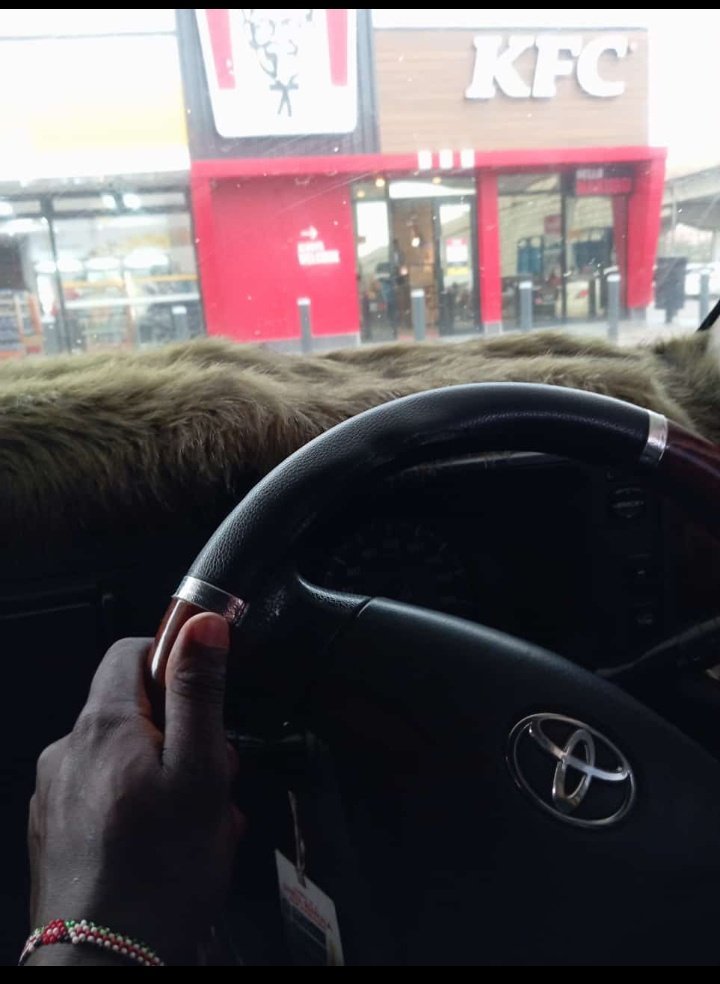 kinara_69's tweet photo. Wacha nivuruge hii mnyama hadi mtaani sasa😎Kericho here we come😎🇨🇦 https://t.co/GbwTp7mT4p
