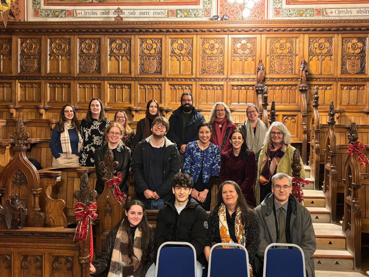 Early Irish Maynooth (@earlyirishmu) on Twitter photo A large delegation from <a href="/EarlyIrishMU/">Early Irish Maynooth</a> (only a fraction pictured below) were at the première of the neo-Old Irish hymn "Rétglu etir rind" (lyrics <a href="/ChronHib/">David Stifter 🍵📄🦊</a>, music <a href="/ryanmolloymusic/">Ryan Molloy</a>) at <a href="/MaynoothUni/">Maynooth University</a>'s & <a href="/StPatsMaynooth/">St Patrick's Pontifical University</a>'s annual Christmas Carol Service on Tuesday.
A splendid evening! A large delegation from <a href="/EarlyIrishMU/">Early Irish Maynooth</a> (only a fraction pictured below) were at the première of the neo-Old Irish hymn "Rétglu etir rind" (lyrics <a href="/ChronHib/">David Stifter 🍵📄🦊</a>, music <a href="/ryanmolloymusic/">Ryan Molloy</a>) at <a href="/MaynoothUni/">Maynooth University</a>'s & <a href="/StPatsMaynooth/">St Patrick's Pontifical University</a>'s annual Christmas Carol Service on Tuesday.
A splendid evening!