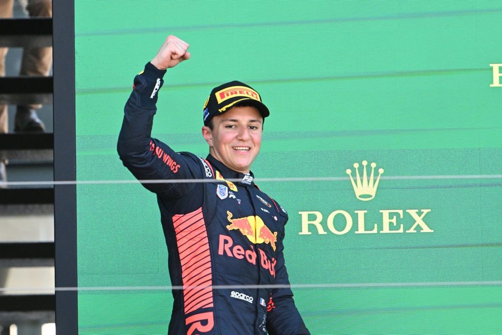 Colapinto.info tweet media