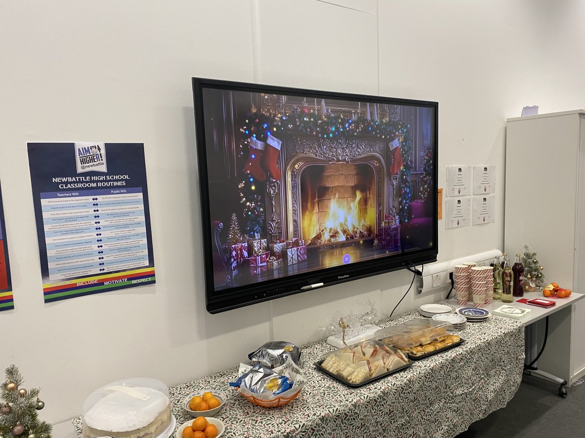 MidLibraries's tweet photo. The team at Newbattle Library had a wonderful Christmas lunch with their Memories Group π
The afternoon was filled with good food, laughter, and some fun festive quizzes π
A big thank you to everyone who joined us for this lovely event!
#Midlothian #Newbattle https://t.co/Gsz5nVNtMI