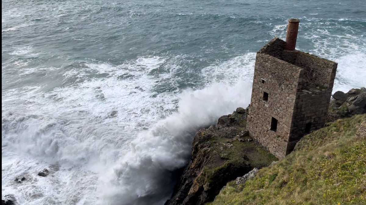 All NT facilities at Botallack and Cape Cornwall are closed today due to the high winds forecast