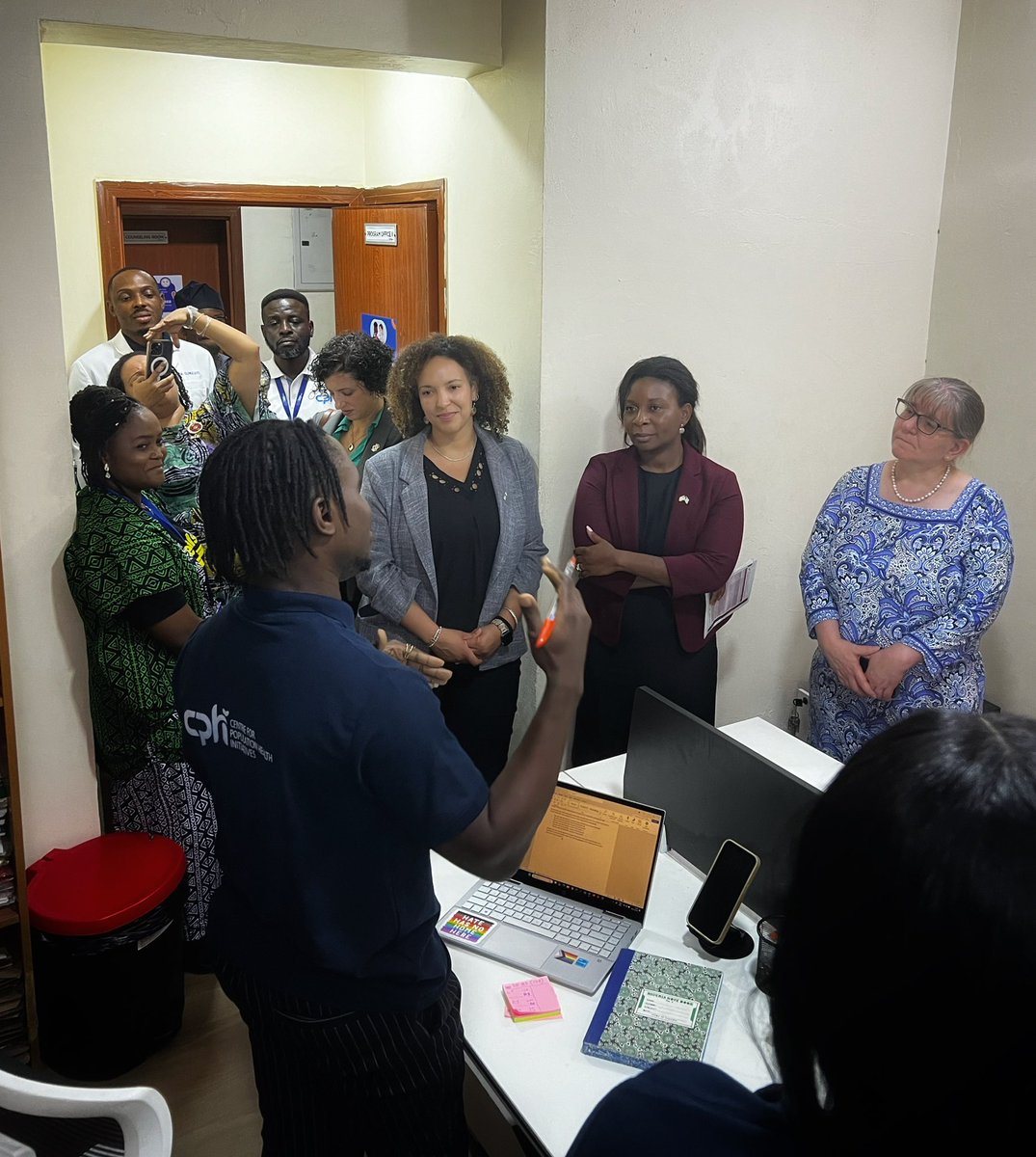 Strong data drives strong programs and improves access to lifesaving HIV treatment.  

During his visit to Nigeria, <a href="/PEPFAR/">PEPFAR</a> Ambassador Dr. John Nkengasong and Acting Consul General JoEllen Gorg visited two PEPFAR-supported health facilities in Lagos to witness first-hand the work