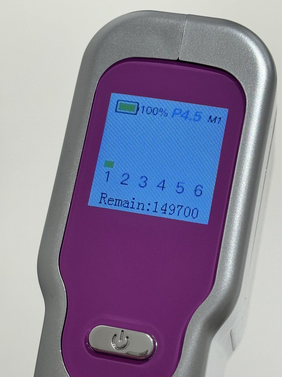 🔎EOA 풀쎄라 

구매한 이유
울쎄라 최소 출력의 75%를 구현한 홈 디바이스라 실제로 효과가 있다는점, 울쎄라는 600샷에 200만원이 넘어가는 시술이지만 풀쎄라는 600샷에 1천원이 안되는점, 예약구매 한참기다려서 이제 막 일주일정도 써봄 효과 짱이네예..