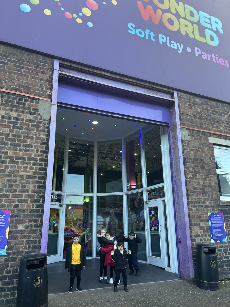 Lots of fun this morning @ soft play! 🥰