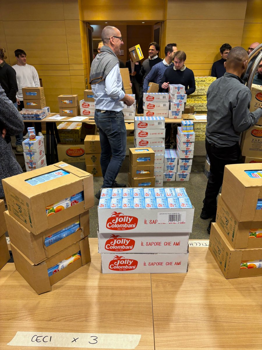 ATS_Int's tweet photo. Together, we make an impact. 🫂 At our Kick-Off Meeting in Milan, the ATS Italy team packed 150 meal boxes with #RiseAgainstHunger, delivering them to those in need. Let’s continue creating positive change, both at work and in the community. ✨ @Rise2030 #ATSGlobal #ATSItaly https://t.co/PbeSyU1a9M