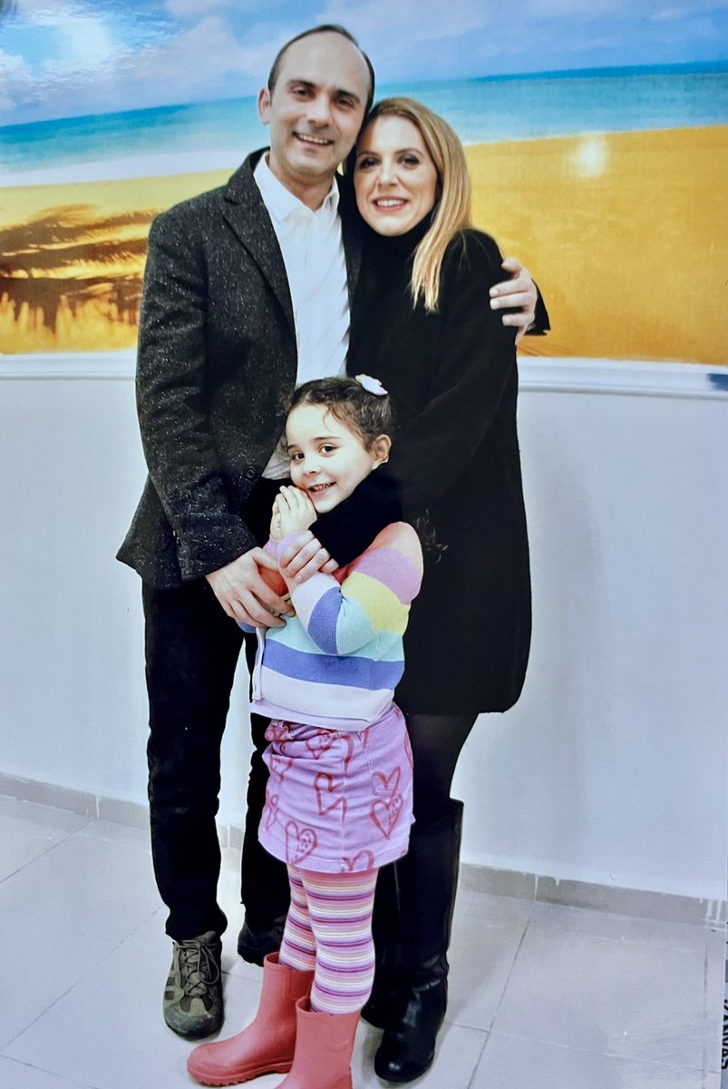 19 Aralık 2024, Silivri, 95. kapalı görüş:

Tayfun'dan herkese çok selam.

Akıl almaz ama gerçek; neredeyse 3 senedir yaşadığımız bu hukuksuzluğun son bulması için çabalıyoruz; Tayfun’un masumiyetini herkese belgeleriyle gösteriyoruz.

Bizim 60 dakikalık kapalı aile görüşümüzden