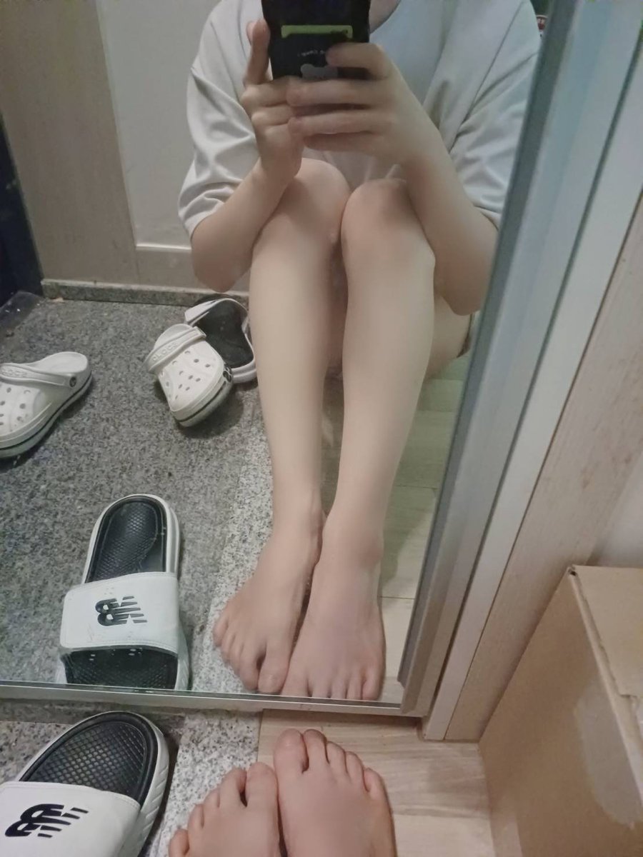 마사지 문의주세요~ (개인마사지)
#부산ㄱㅇ #부산게이 
158.6cm 45kg 23살
서면 롳백 걸어서 5분거리 자취방
라인 aki212003
간단사진 소개 라인 (장난은 사절합니다)
마사지에 섹스코스o 관리사는 텀