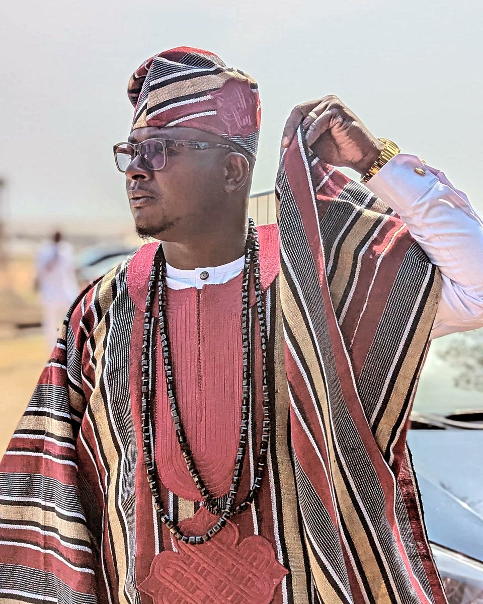 MrWaleBakare's tweet photo. @Ajibewaji1 Iya Egbe, abi e fe port ni 2025 ni.  @egbemajeobaje can consider your application 😂😂 https://t.co/4R9aJTctry