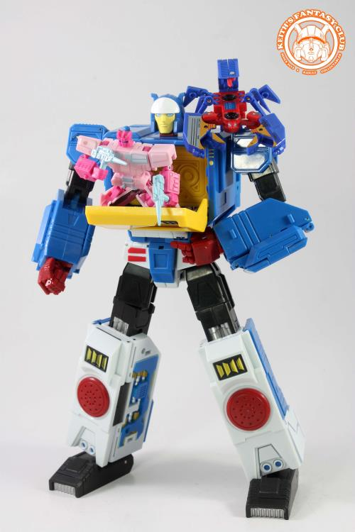 Professor_Mor's tweet photo. I hate being poor. I just want nice things. And by nice things I mean I want the toys of my childhood to play with and make the depression of the real world feel a lot less terrifying because I remember a time when things were simple and all I had to worry about was having fun. https://t.co/W1xcb0MGA0