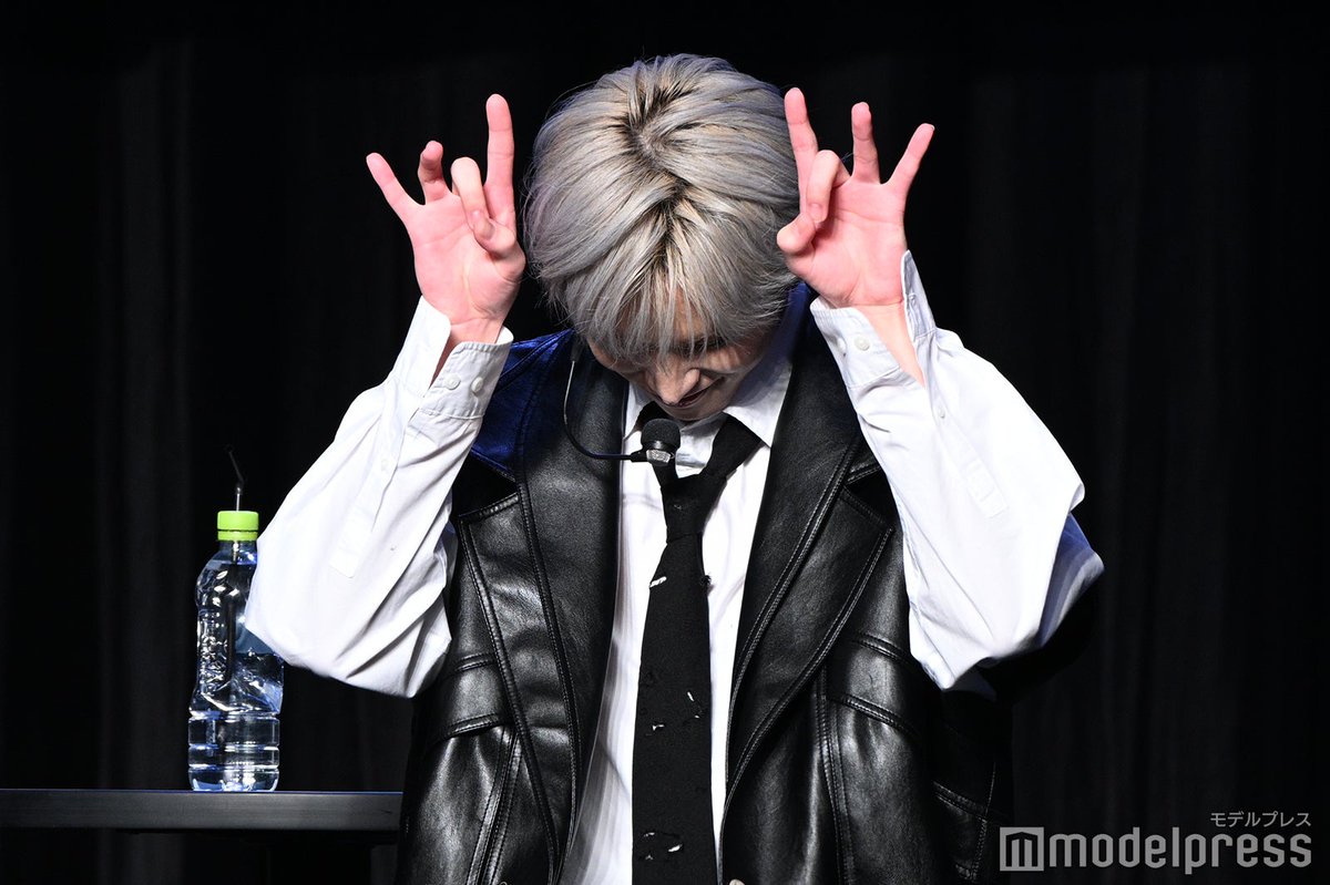 全員ソロ写真追加📸】 &TEAMショーケース「雪明かり点灯式」❄ サンタ