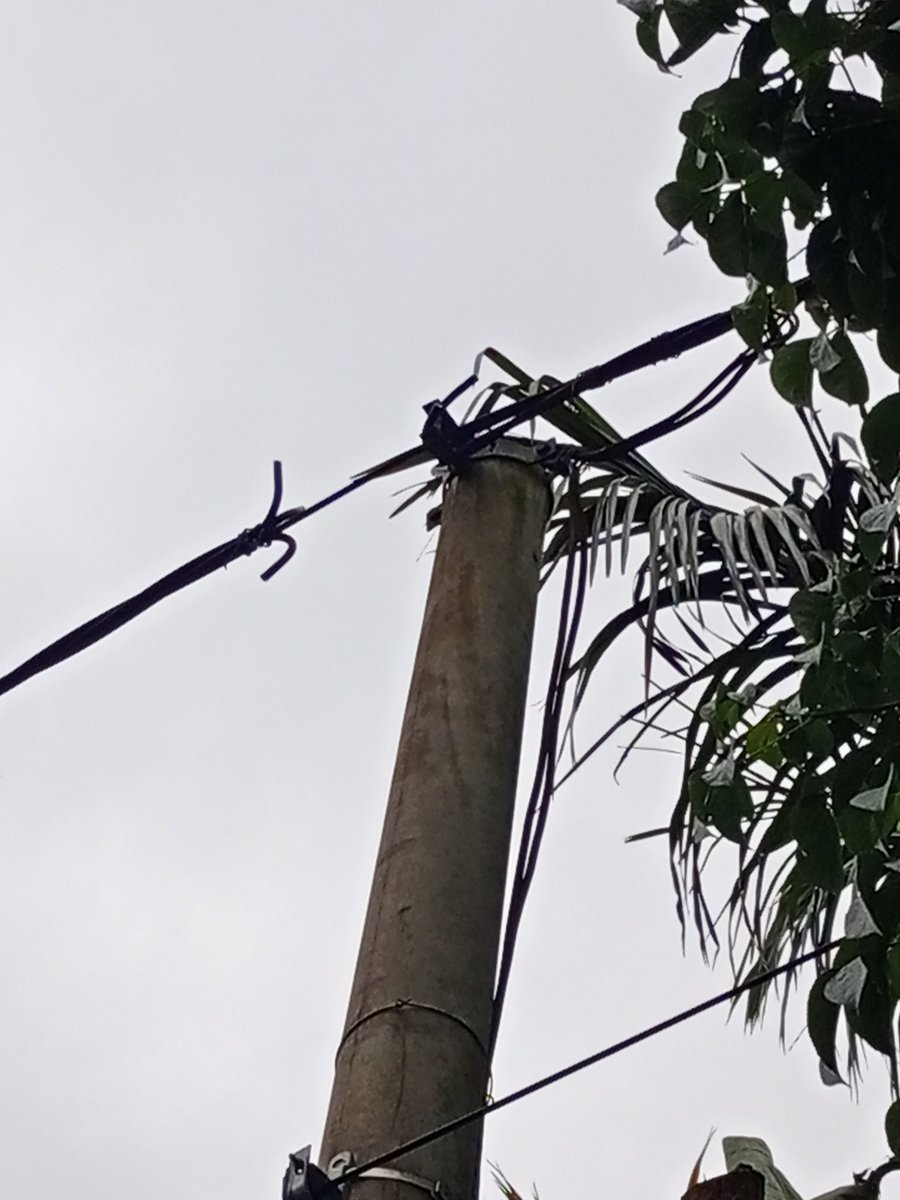 JijohD's tweet photo. @KenyaPower_Care why do you have to cut off the lights for people who are paying electricity bills is this even fair for some residents.
@KenyaPower_Care @KenyaPower https://t.co/pmbJR39RkZ