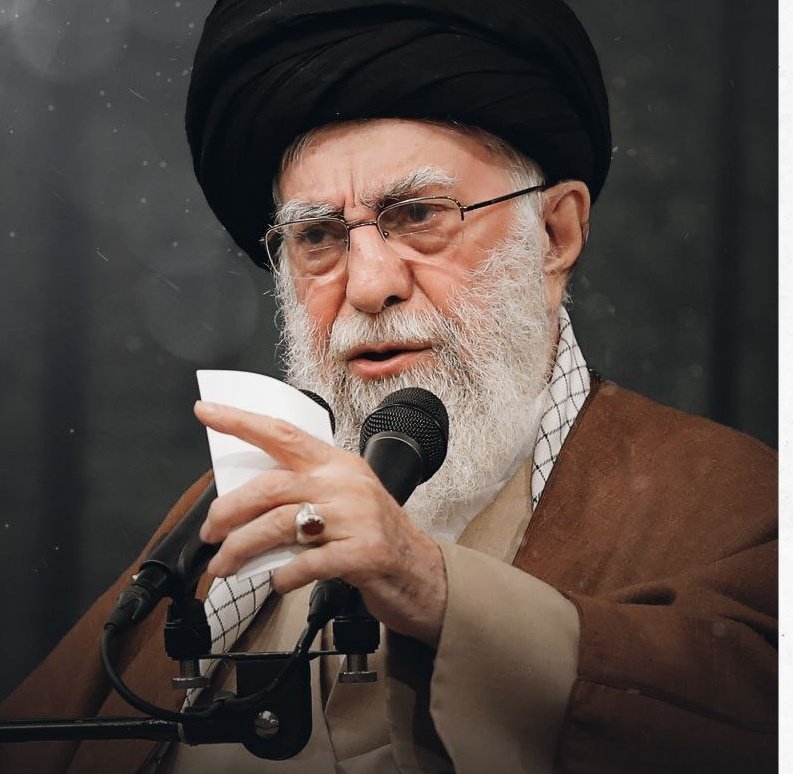 zynab_1978's tweet photo. درس سوریه؛
دشمنان را حقیر نشمارید و به تبسم آنها اعتماد نکنید.
#تخریب_الشام
#رنج_سوریه https://t.co/1cFGEsSxnO
