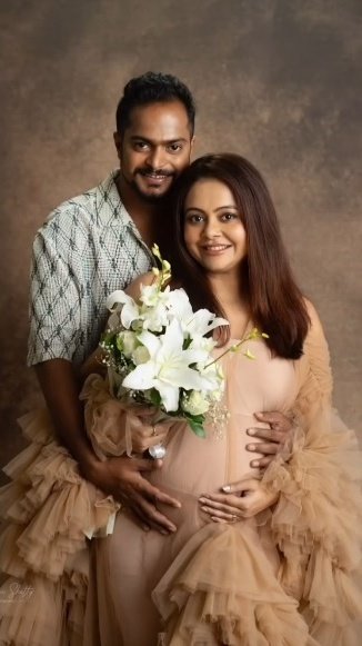 HumaraBihar's tweet image. टीवी की गोपी बहू Devoleena Bhattacharjee के घर गूंजी किलकारी! 

•देवोलीना भट्टाचार्जी ने बेबी बॉय को दिया जन्म।

#DevoleenaBhattacharjee #Actress #babyboy #webdunia #Bollywood #babyboy #newbornbaby #shanwaz #entertainment